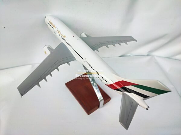 Model of A300-600R Emirates Airlines with detailed craftsmanship.